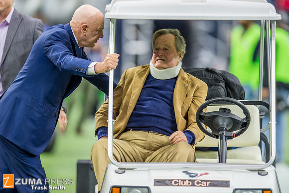 NFL 2015 - Houston Texans defeat New Orleans Saints 24-6.