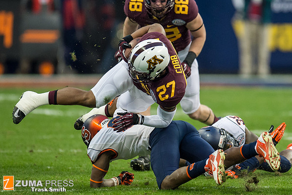 NCAA football 2013 - Texas Bowl: Minnesota vs Syracuse
