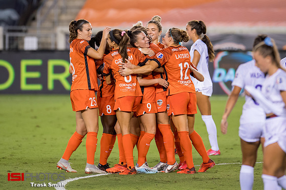 Sophie Schmidt, Katie Naughton, Nichelle Prince, Shea Groom, Haley Hanson, Kristie Mewis, Veronica Latsko