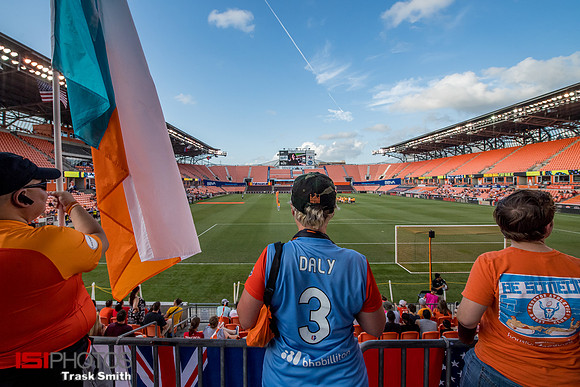 BBVA Stadium, Houston Dash fans