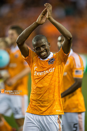 MLS 2012 – Houston Dynamo Defeat DC United 3-1