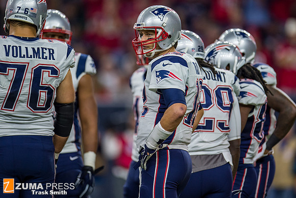 NFL 2015 - New England Patriots defeat Houston Texans 27-6