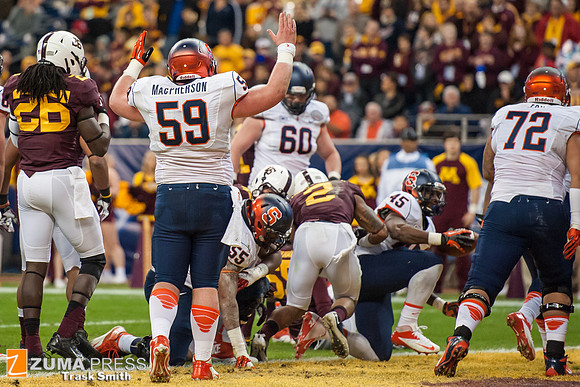 NCAA football 2013 - Texas Bowl: Minnesota vs Syracuse