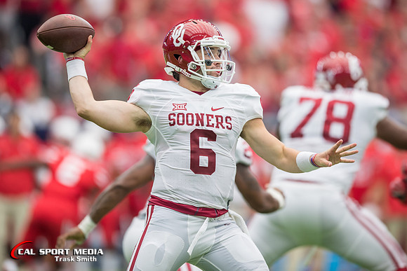 NCAA Football 2016: Advocare Texas Kickoff Houston vs Oklahoma SEP 03