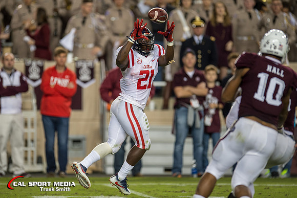 NCAA Football 2016: Ole Miss vs Texas A&M NOV 12