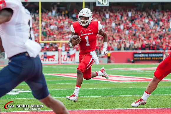 NCAA Football 2015: Navy Midshipmen vs Houston Cougars NOV 27