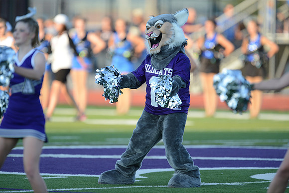 Angleton Wildcats vs. Brazoswood Buccaneers football game 09-07-12