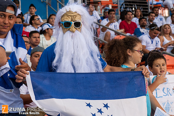 Soccer 2014 - Honduras vs Israel