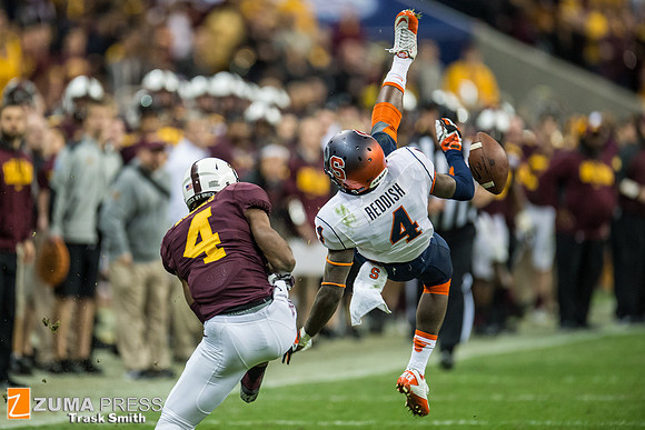 NCAA football 2013 - Texas Bowl: Minnesota vs Syracuse
