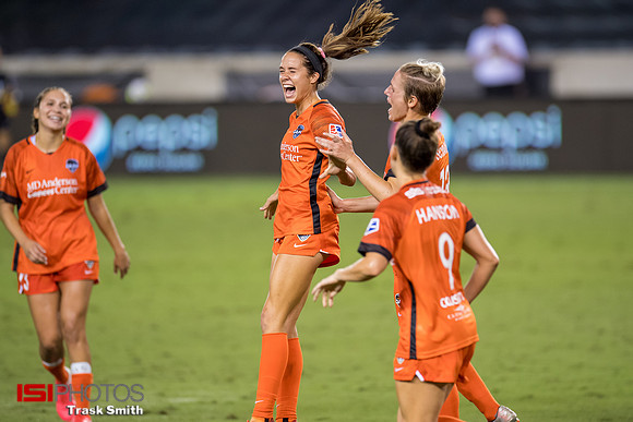 Shea Groom, Sophie Schmidt, Haley Hanson, Ally Prisock