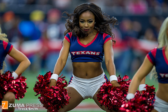 NFL 2015 - Houston Texans defeat New Orleans Saints 24-6.