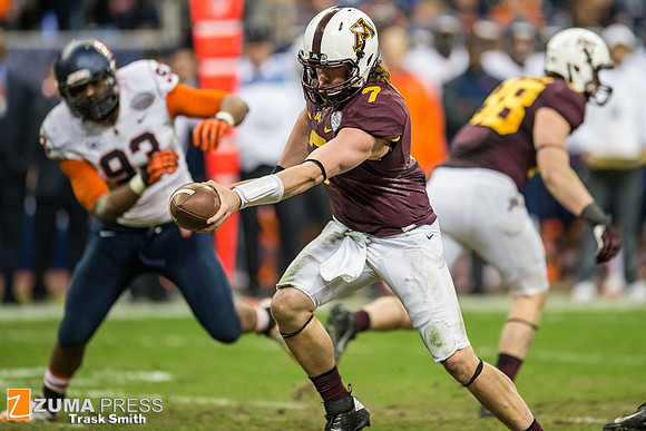 NCAA football 2013 - Texas Bowl: Minnesota vs Syracuse