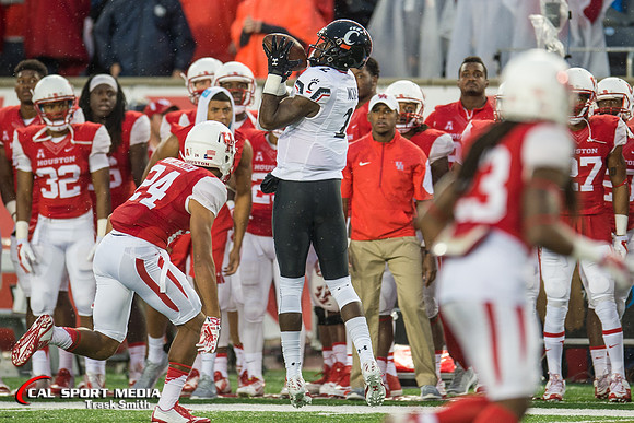 NCAA Football 2015: Cincinnati Bearcats vs Houston Cougars NOV 07