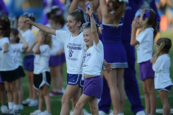 Angleton Wildcats vs. Brazoswood Buccaneers football game 09-07-12