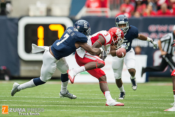 NCAA football 2013 - Houston Cougars vs. Rice Owls
