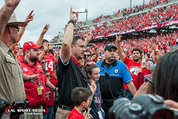 NCAA Football 2015: Navy Midshipmen vs Houston Cougars NOV 27