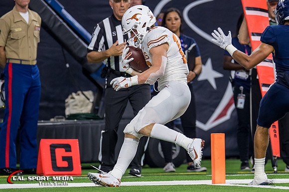 NCAA Football 2019: Texas vs Rice SEP 14
