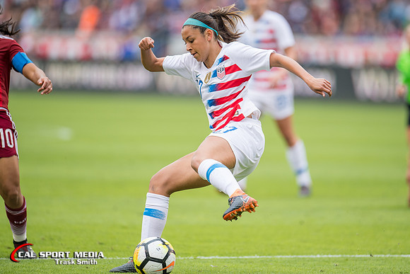 Soccer 2018: Mexico vs USA APR 08