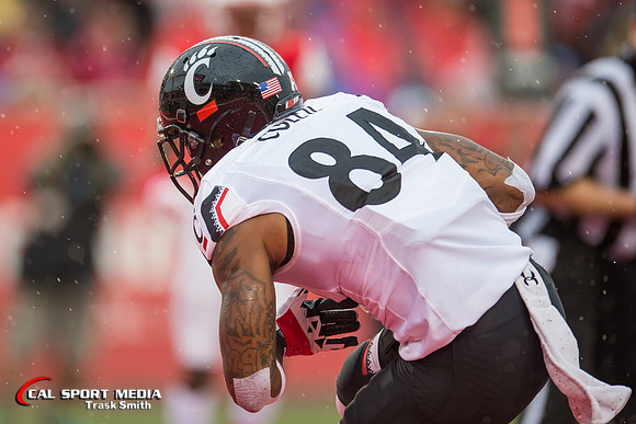 NCAA Football 2015: Cincinnati Bearcats vs Houston Cougars NOV 07