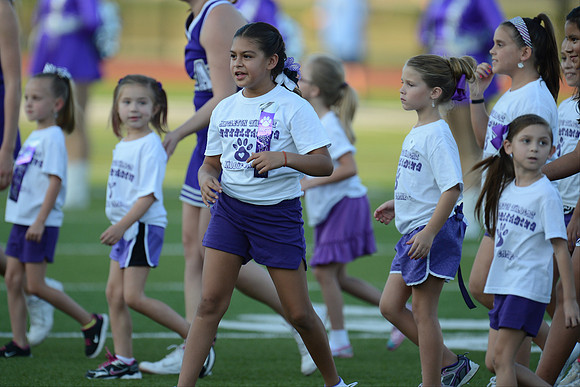 Angleton Wildcats vs. Brazoswood Buccaneers football game 09-07-12