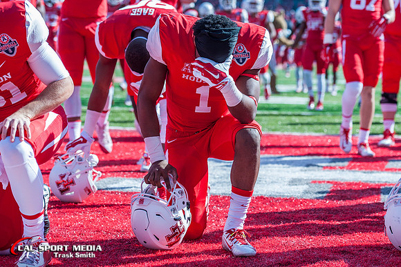 NCAA Football 2015: Temple Owls vs Houston Cougars DEC 05