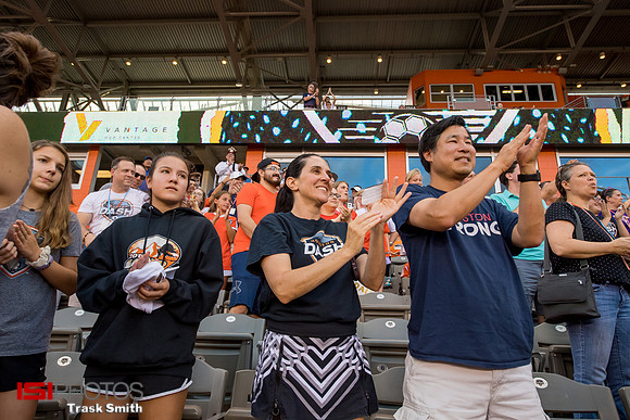 Houston Dash fans