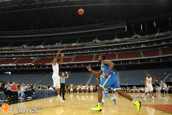 NCAA Basketball 2012 - UCLA beats Texas 65-63.
