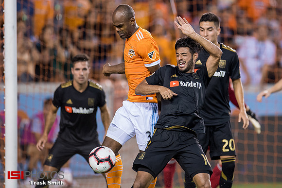 Adolfo Machado; Carlos Vela