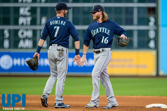 MLB MARINERS ASTROS