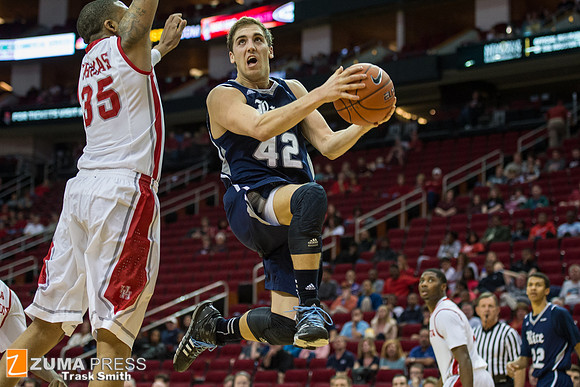 NCAA Basketball 2013 - University of Houston Cougars defeat the Rice Owls 54-52