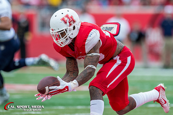 NCAA Football 2015: Navy Midshipmen vs Houston Cougars NOV 27