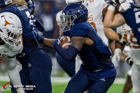 NCAA Football 2019: Texas vs Rice SEP 14