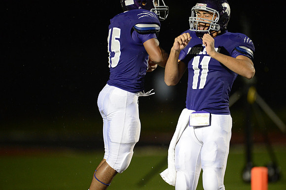 Angleton Wildcats vs. Nederland Bulldogs football game 09-14-12