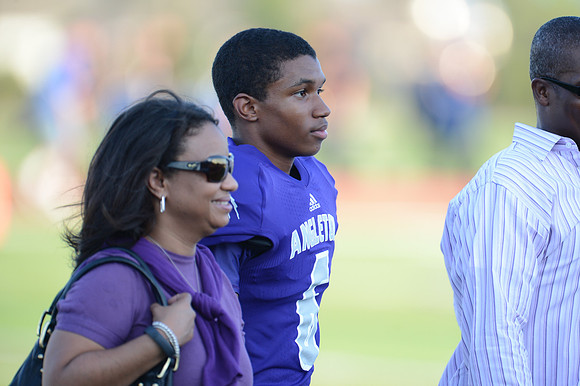 Angleton Wildcats vs. Brazoswood Buccaneers football game 09-07-12