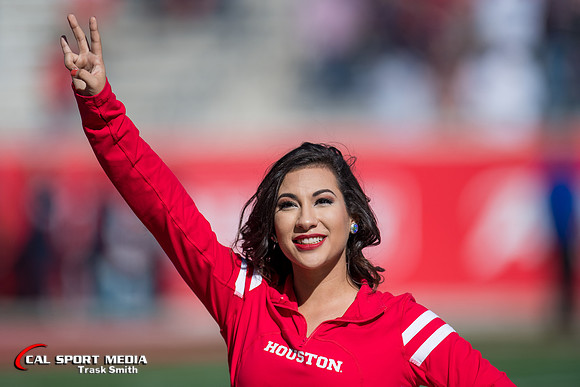 NCAA Football 2017: Navy vs Houston NOV 24