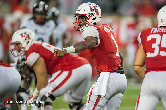 NCAA Football 2015: Cincinnati Bearcats vs Houston Cougars NOV 07