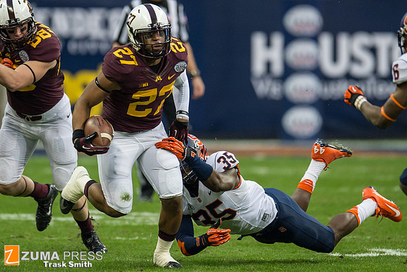 NCAA football 2013 - Texas Bowl: Minnesota vs Syracuse