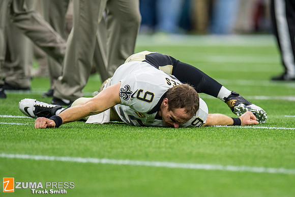 NFL 2015 - Houston Texans defeat New Orleans Saints 24-6.